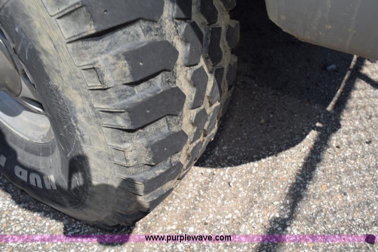 image for item L5888 1999 Dodge Ram 1500 pickup truck