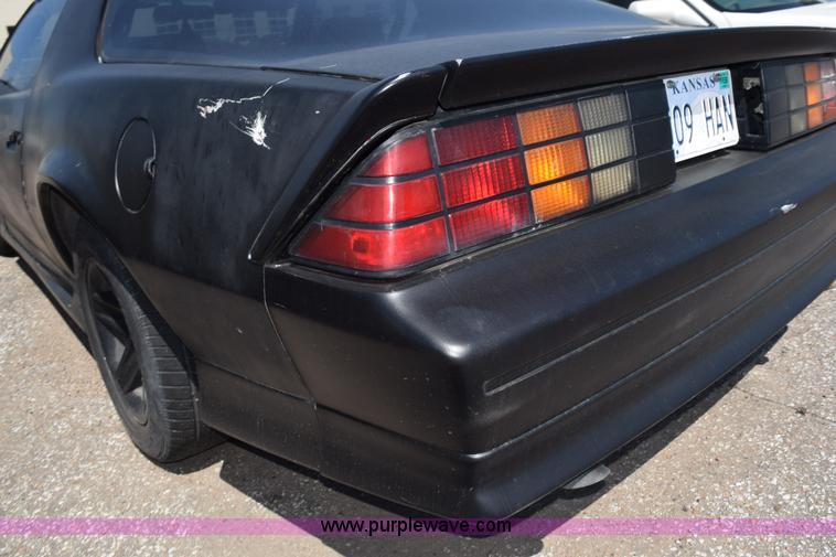 image for item L5889 1992 Chevrolet Camaro RS