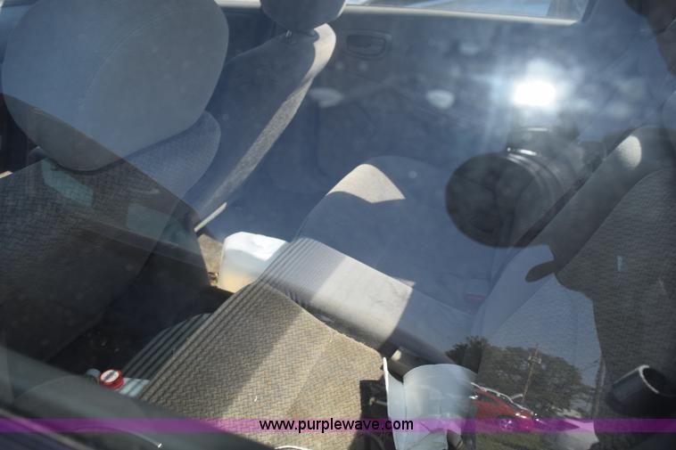 image for item L5891 2001 Dodge Neon