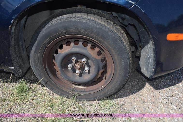 image for item L5891 2001 Dodge Neon