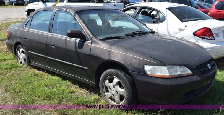 image for item L5892 1998 Honda Accord EX