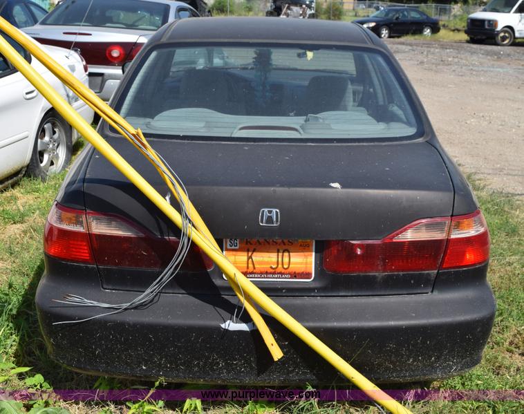 image for item L5892 1998 Honda Accord EX