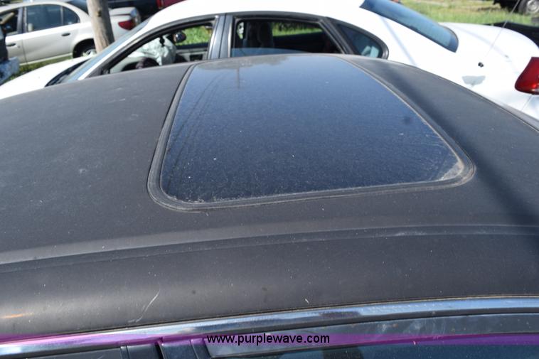 image for item L5892 1998 Honda Accord EX