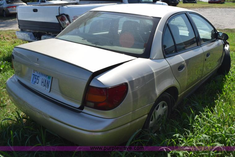 image for item L5893 2002 Saturn SL SL1