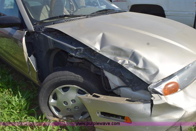 image for item L5893 2002 Saturn SL SL1