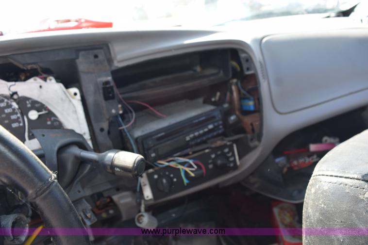 image for item L5894 1997 Mercury Mountaineer SUV