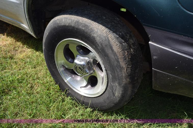 image for item L5894 1997 Mercury Mountaineer SUV