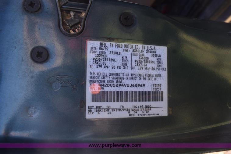 image for item L5894 1997 Mercury Mountaineer SUV