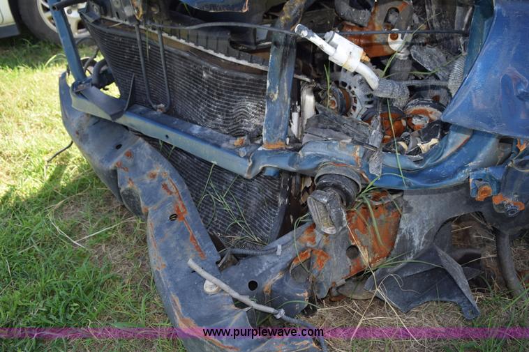 image for item L5895 2002 Chevrolet Trailblazer LS SUV