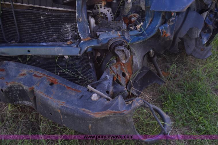 image for item L5895 2002 Chevrolet Trailblazer LS SUV