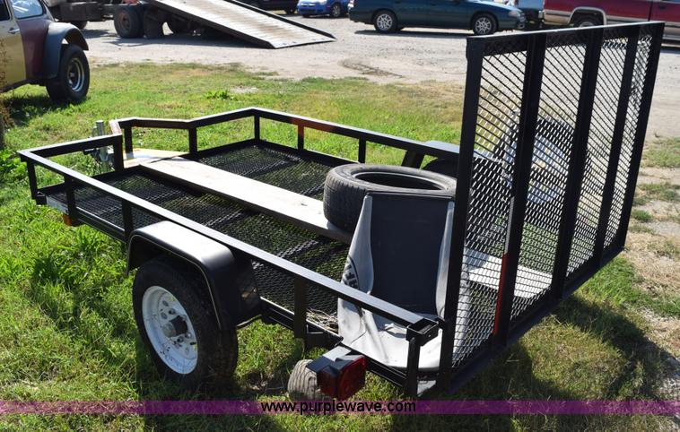 image for item L5896 2012 Carry-On trailer