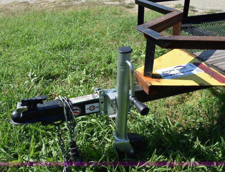 image for item L5896 2012 Carry-On trailer