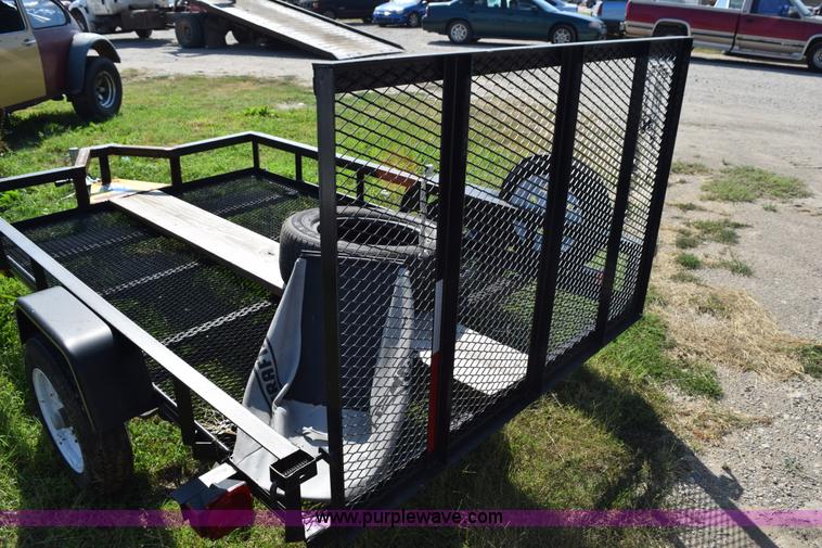 image for item L5896 2012 Carry-On trailer