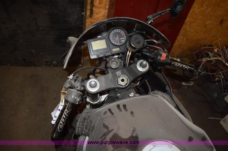 image for item L5897 2002 Honda CBR900RR motorcycle