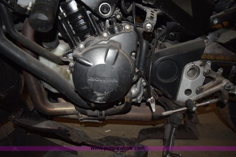 image for item L5897 2002 Honda CBR900RR motorcycle