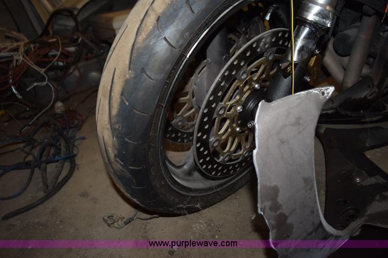 image for item L5897 2002 Honda CBR900RR motorcycle