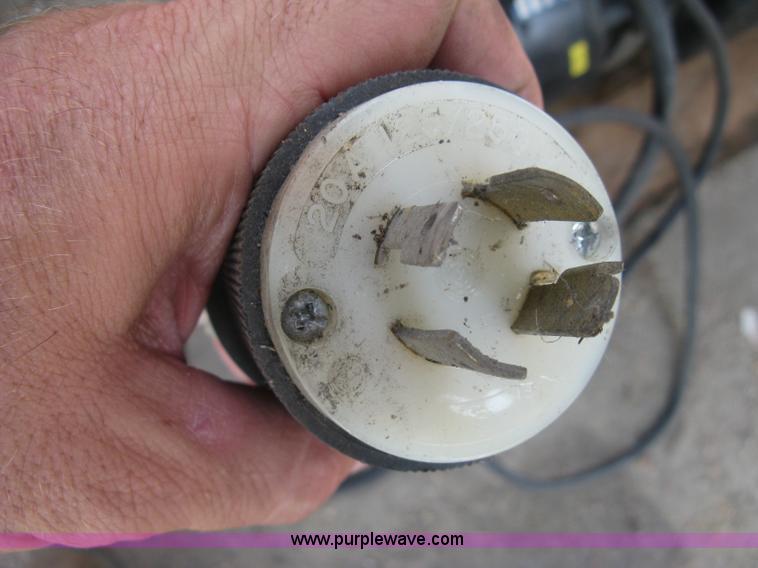 image for item BR9545 Assorted items