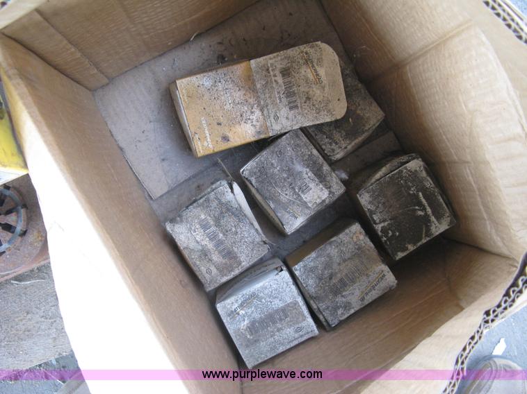 image for item BR9545 Assorted items