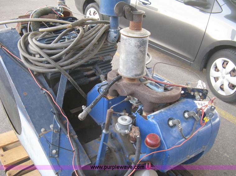 image for item BR9546 Kellogg American air compressor