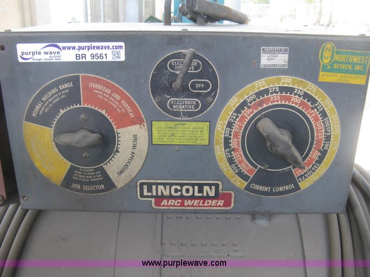 image for item BR9561 Lincoln SAE-300 welder