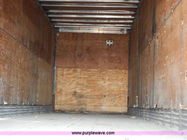 image for item J8143 1984 Trailmobile dry van trailer