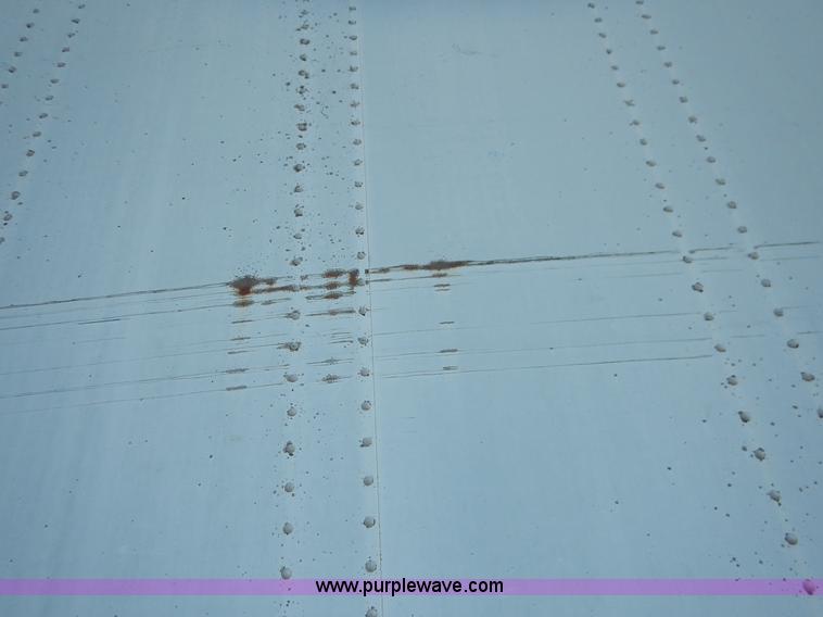 image for item J8143 1984 Trailmobile dry van trailer