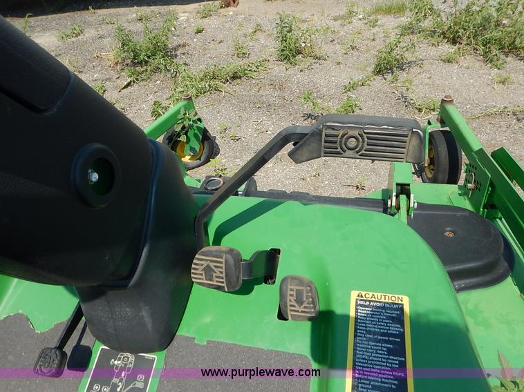 image for item J8144 2005 John Deere F1435 Series II ZTR lawn mower