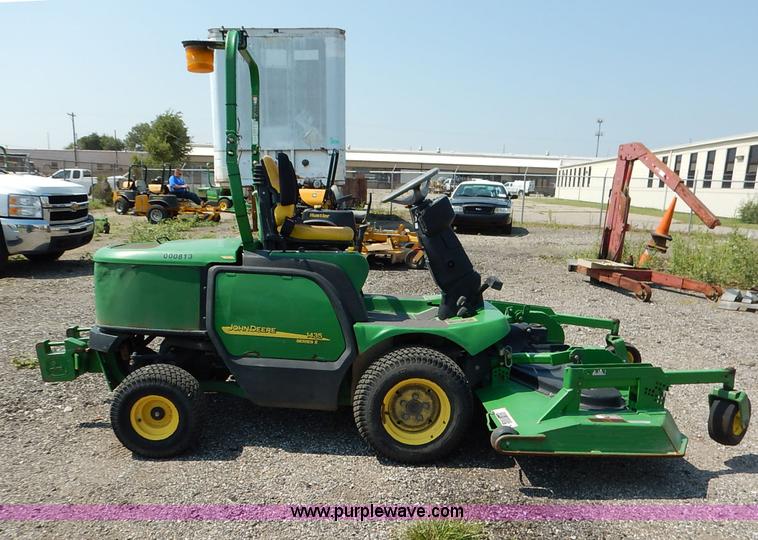 image for item J8145 2005 John Deere F1435 Series II ZTR lawn mower