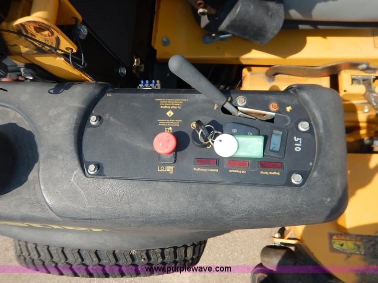 image for item J8147 2006 Excel Hustler Super Z ZTR lawn mower