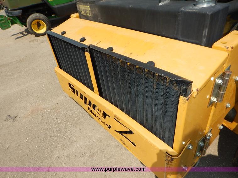 image for item J8147 2006 Excel Hustler Super Z ZTR lawn mower