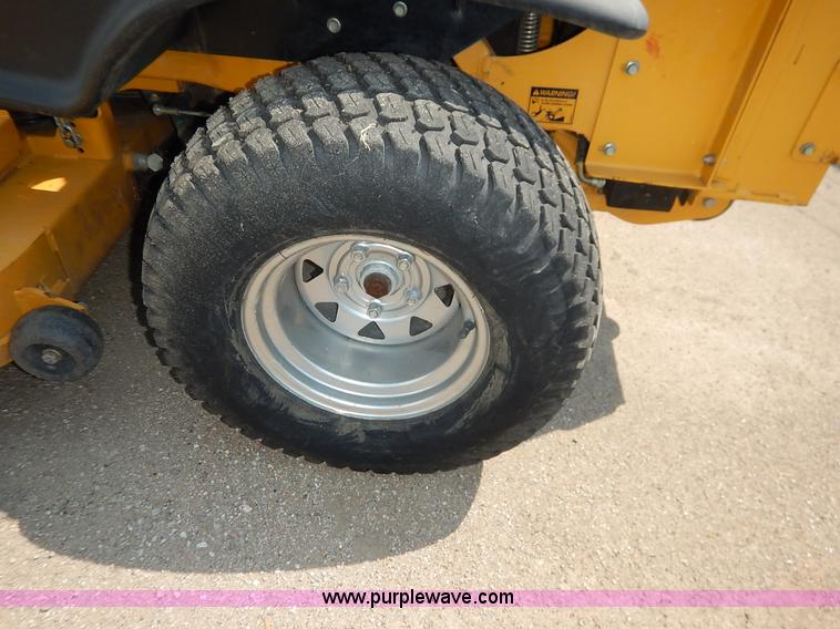 image for item J8147 2006 Excel Hustler Super Z ZTR lawn mower