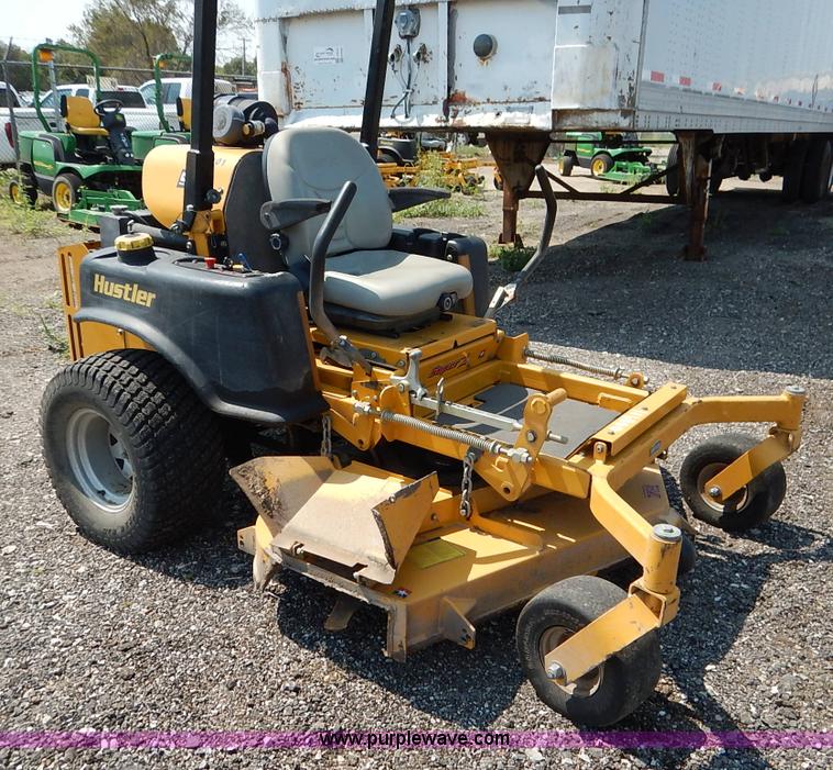 image for item J8148 2006 Excel Hustler Super Z ZTR lawn mower