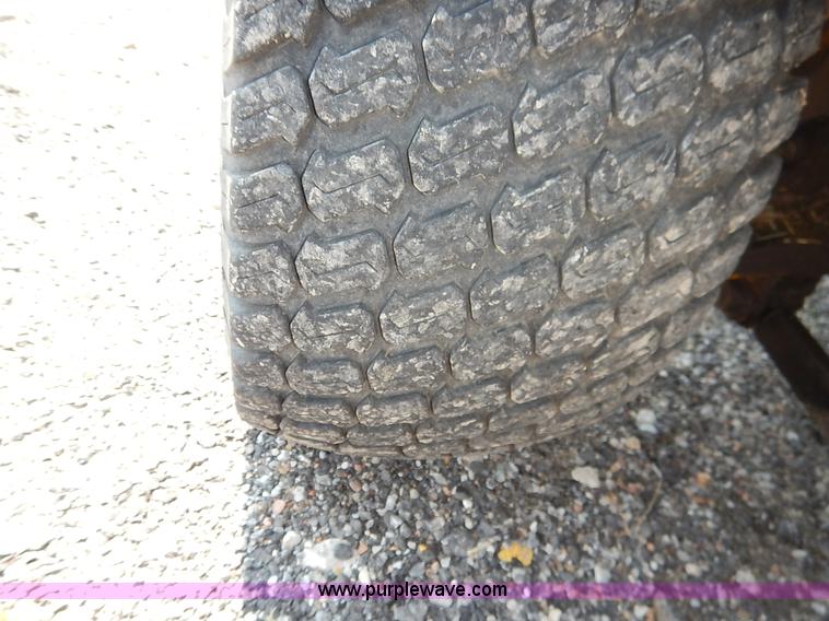 image for item J8148 2006 Excel Hustler Super Z ZTR lawn mower