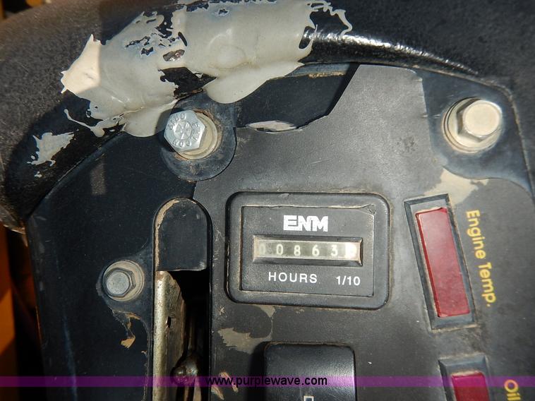 image for item J8148 2006 Excel Hustler Super Z ZTR lawn mower