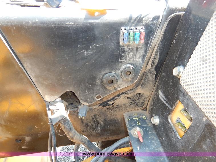 image for item J8148 2006 Excel Hustler Super Z ZTR lawn mower