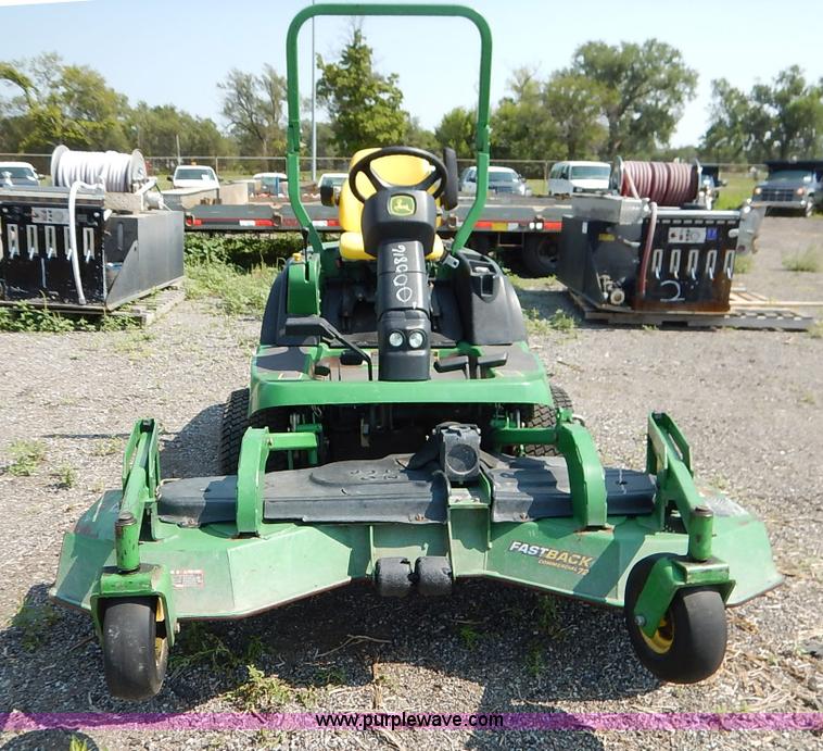 image for item J8149 John Deere 135 Series II ZTR lawn mower