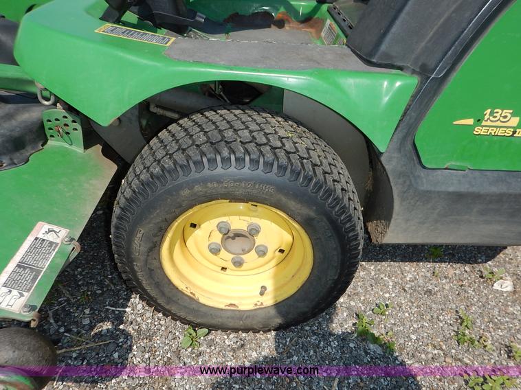 image for item J8149 John Deere 135 Series II ZTR lawn mower