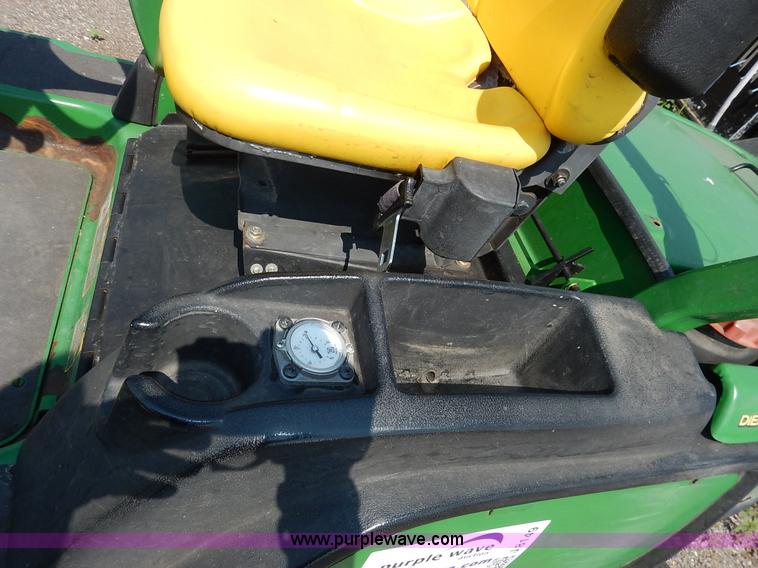 image for item J8149 John Deere 135 Series II ZTR lawn mower