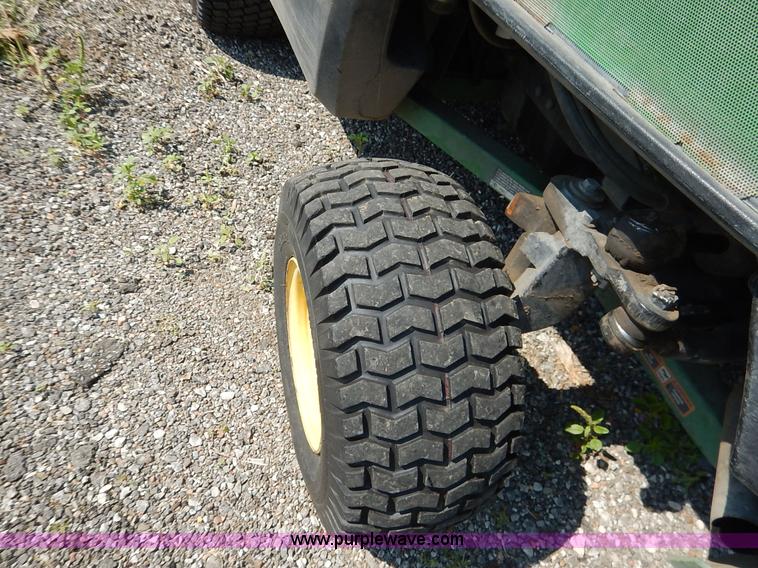 image for item J8149 John Deere 135 Series II ZTR lawn mower