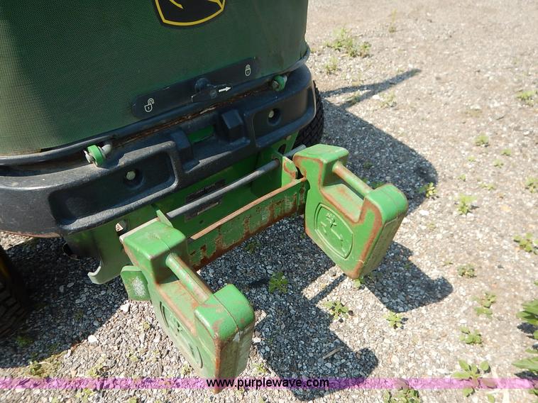 image for item J8149 John Deere 135 Series II ZTR lawn mower