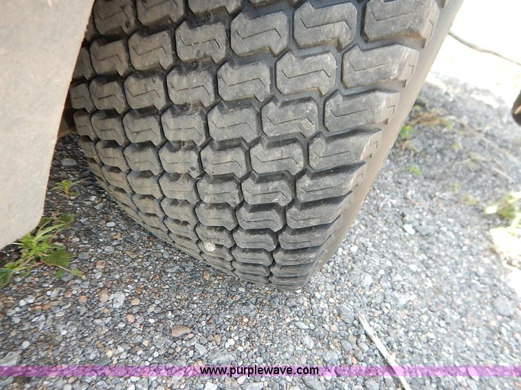 image for item J8149 John Deere 135 Series II ZTR lawn mower