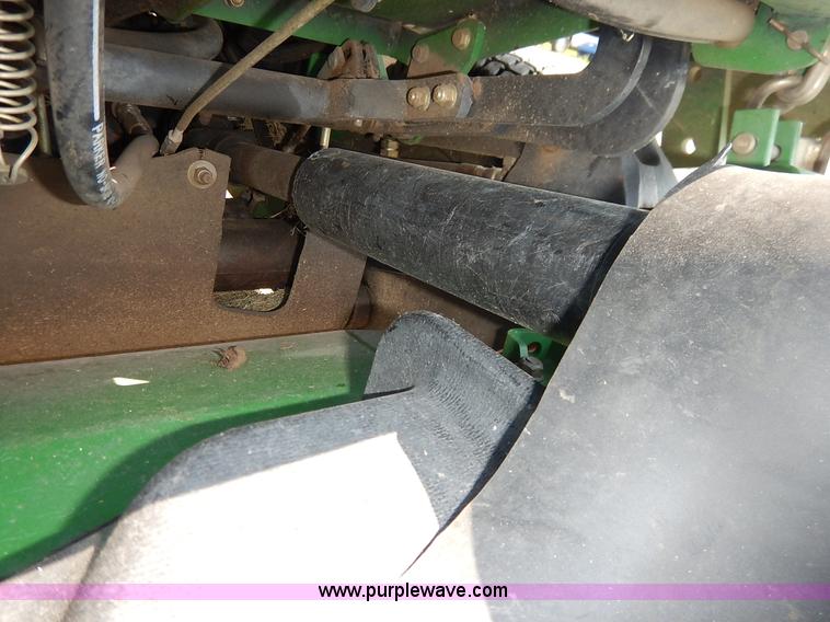 image for item J8149 John Deere 135 Series II ZTR lawn mower