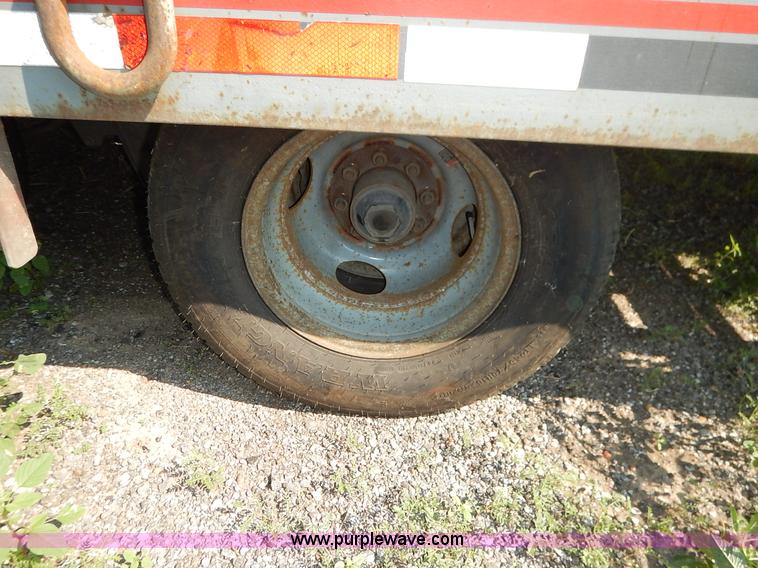 image for item J8152 2002 Interstate 20DTA equipment trailer