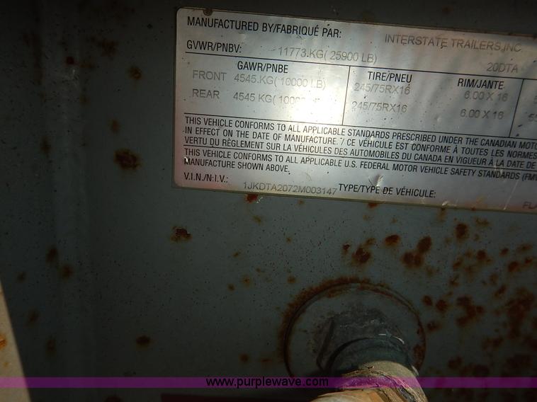 image for item J8152 2002 Interstate 20DTA equipment trailer