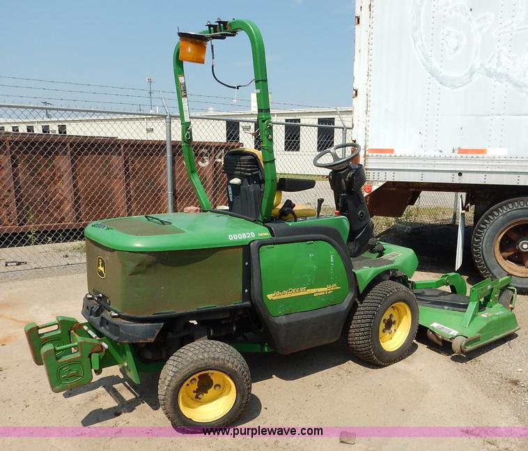 image for item J8153 2005 John Deere F1445 Series II ZTR lawn mower