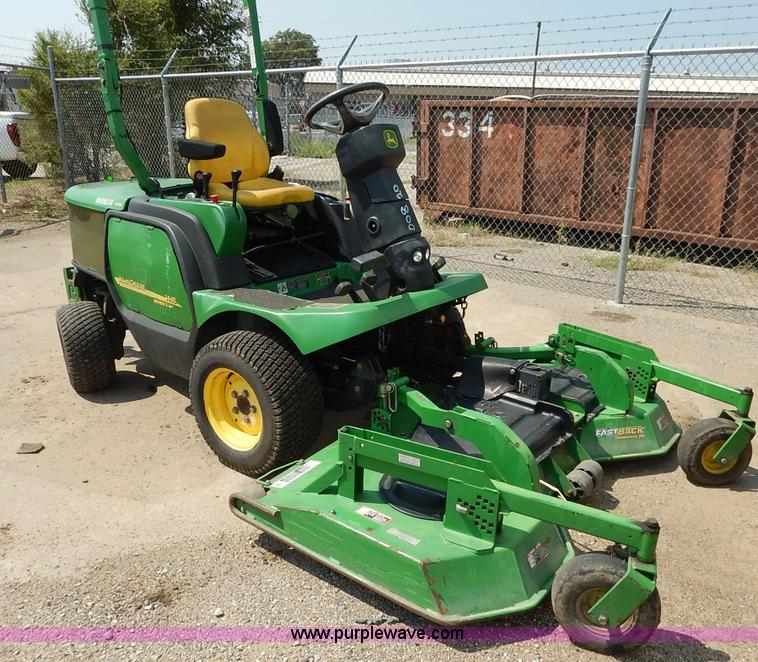 image for item J8153 2005 John Deere F1445 Series II ZTR lawn mower