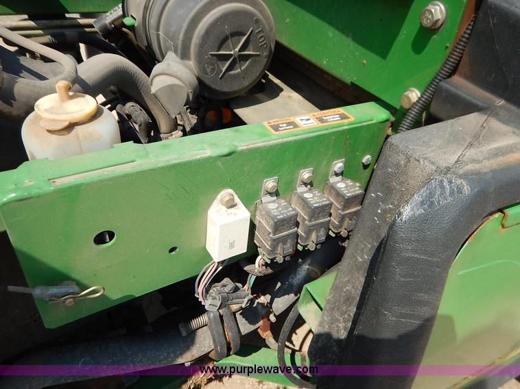 image for item J8153 2005 John Deere F1445 Series II ZTR lawn mower