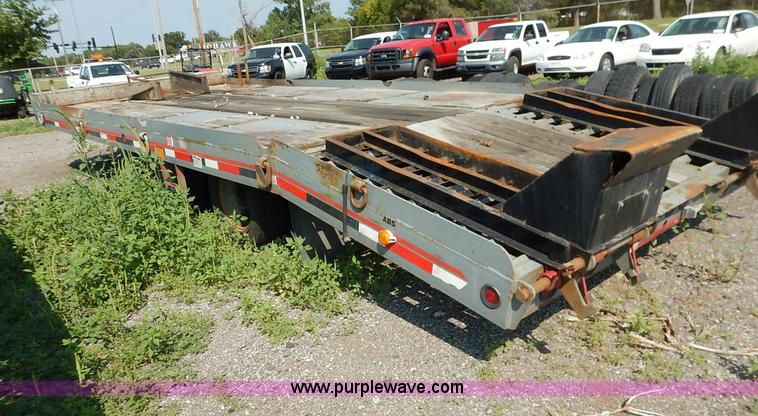 image for item J8155 2008 Interstate 20DTA equipment trailer