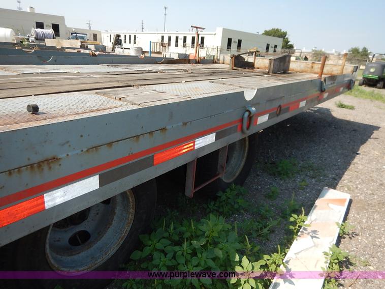 image for item J8155 2008 Interstate 20DTA equipment trailer