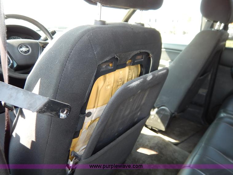 image for item J8156 2010 Chevrolet Tahoe LS SUV